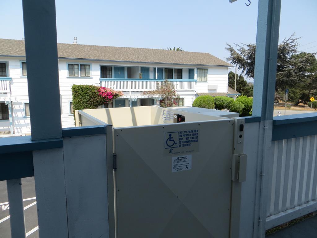 Arbor Inn Monterey Exterior photo