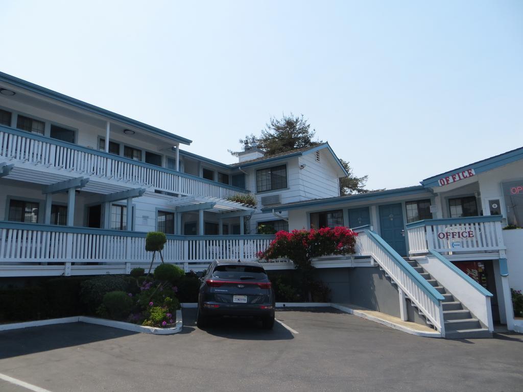 Arbor Inn Monterey Exterior photo